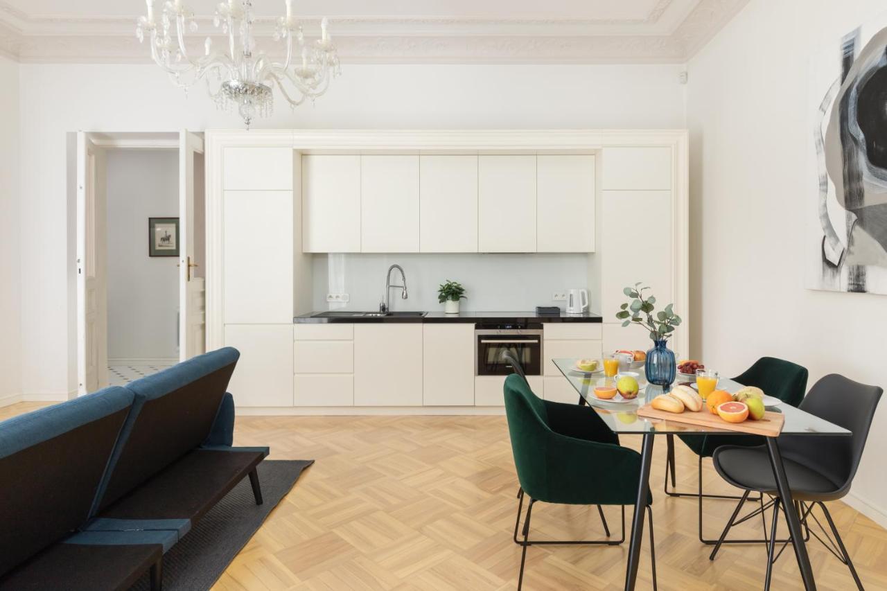 Marszalkowska 58 - Classy Two Bedroom Apartment With Balcony By Noclegi Renters Варшава Екстериор снимка